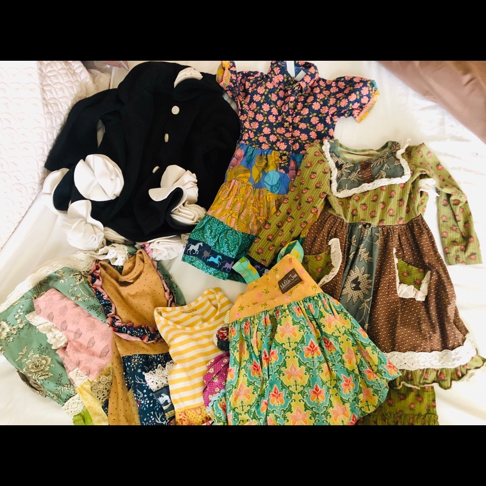 Girl clothes size 4 and more BULK
